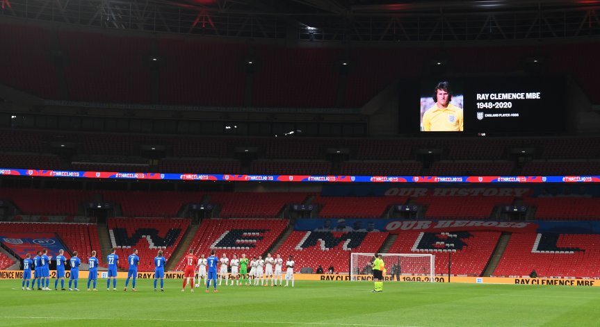 Пускат по 22 500 зрители на мачовете на Англия на 