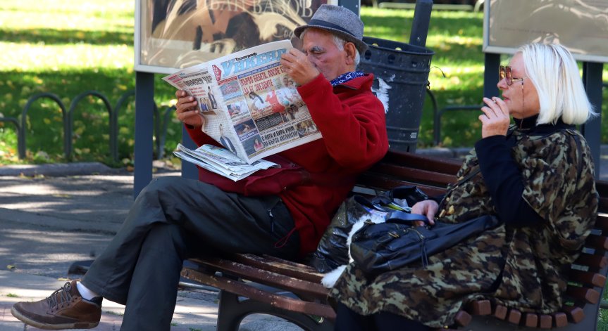 Спад на починалите у нас, по-висока е смъртността на мъжете