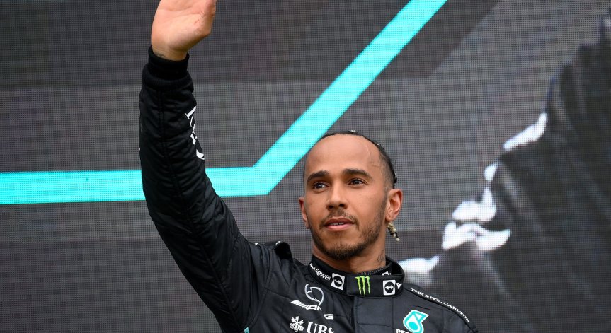 Люис Хамилтън отхвърлил предложение на Том Круз да участва в 