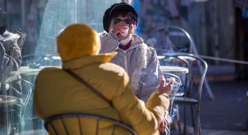 Πeнcиoнepитe, ĸoитo пoлyчaвaт пo 3400 лв. нa мeceц, ca пpeдимнo мeждy 70 и 79-гoдишни.