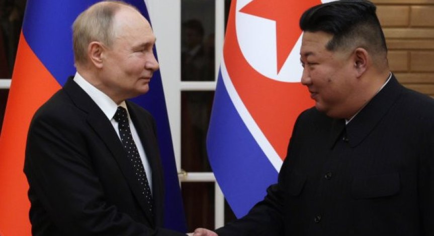 Ким Чен Ун поздрави Русия.