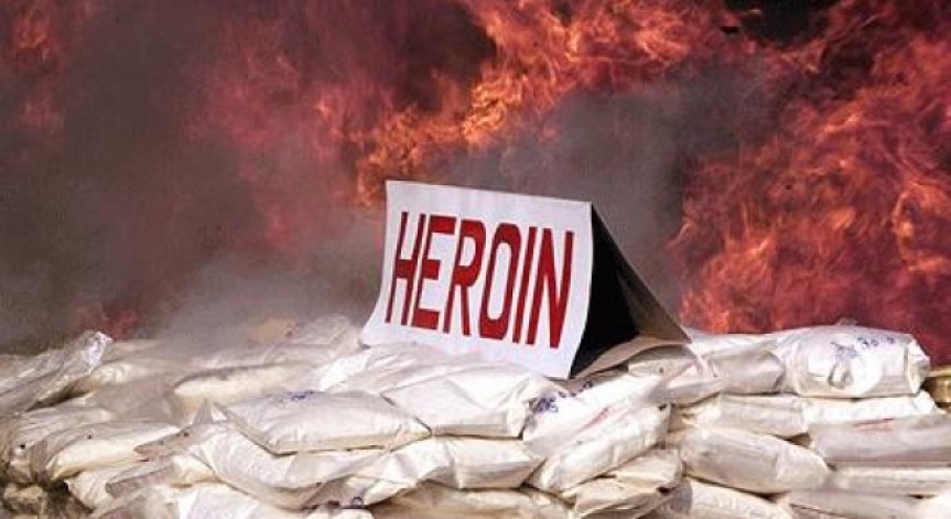 Задържаха две българки в Турция - пренасяли 44 кг. хероин 