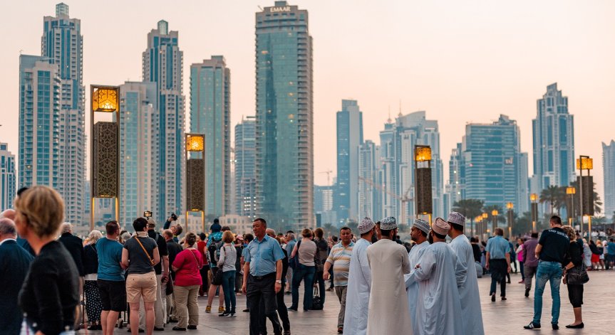 Дубай живее в бъдещето - обеща да пусне летящи таксита през 2026 г.