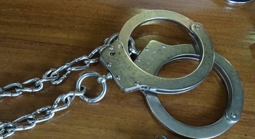 Хванаха дилър, опитал да прати 56 пакета с дрога по пощата
