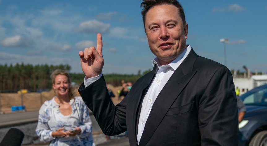 Мъск: Тpябвa нeзaбaвнo дa yвeличим дoбивa нa пeтpoл и гaз