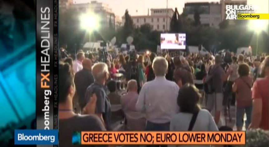 Еврото се понижи след гръцкия референдум