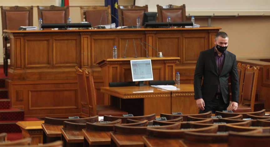 100% компенсация на тока за небитовите  крайни клиенти?