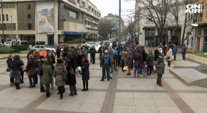 Бургазлии на протест: Убедени са, че дишат мръсен въздух