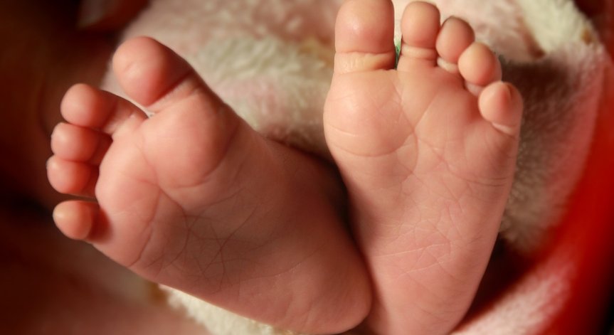 Болницата в Кърджали: Починалата родилка беше с гноен менингит, детето е добре