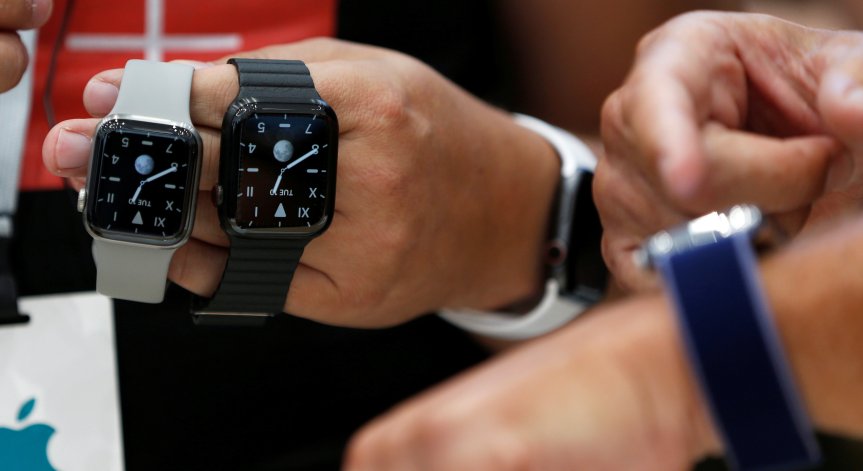 Apple vs Xiaomi: Кой е лидерът в продажба на умни часовници?