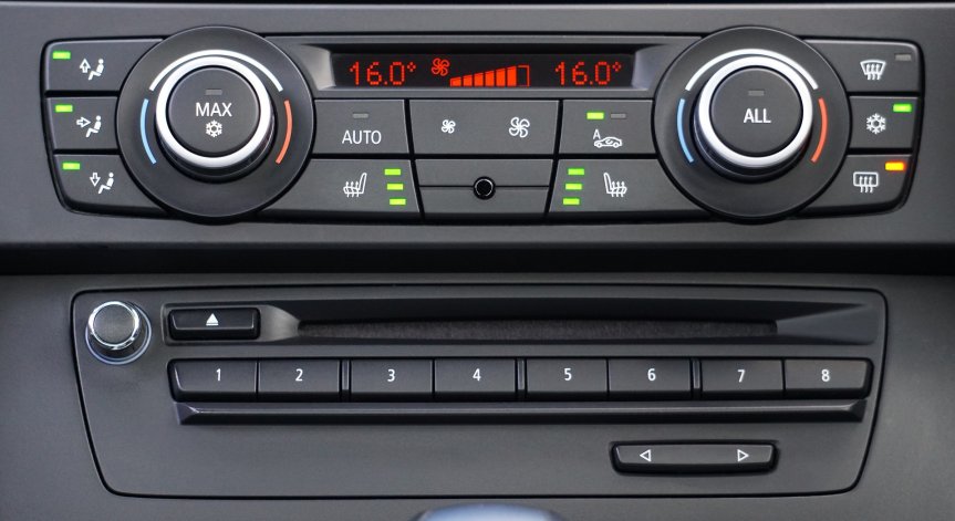 Защо е важно ползването на климатика в колата през зимата?