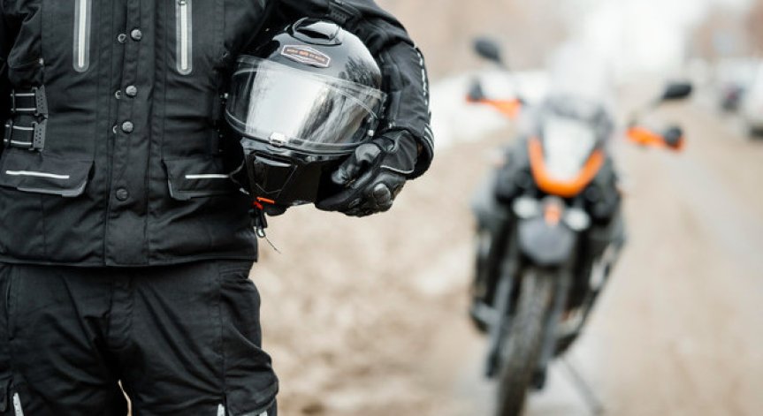 Екипировката за мотор - вашата безопасност на пътя