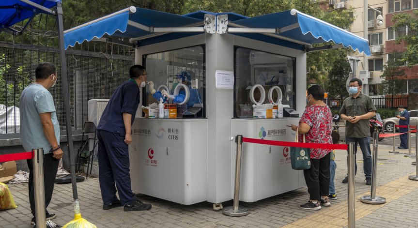 Едва 564 случая на коронавирус в Китай, задължително с маска в транспорта в Португалия