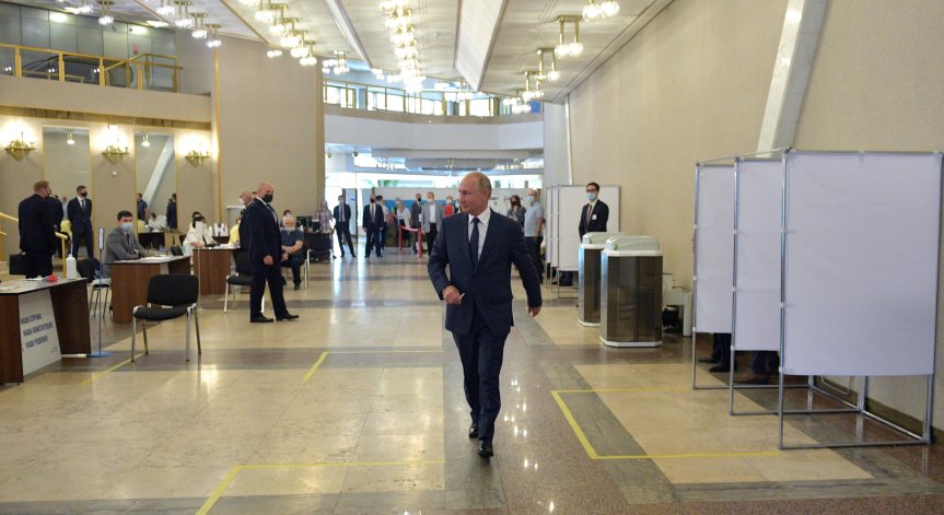 Над 70% от руснаците искат Владимир Путин на власт до 2036 г.