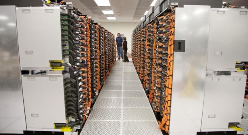 IBM създаде най-бързия суперкомпютър