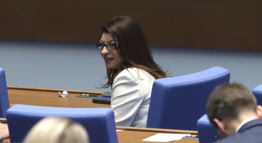 Депутатите избраха Десислава Атанасова и Борислав Белазелков за конституционни съдии