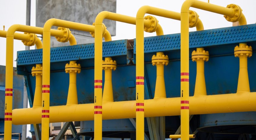 ЕС ще преговаря с Азербайджан за увеличение на доставките на газ