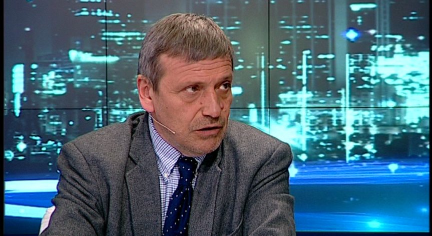 В програмата на ГЕРБ няма заложени решения за пенсионната система, коментира Красен Станчев