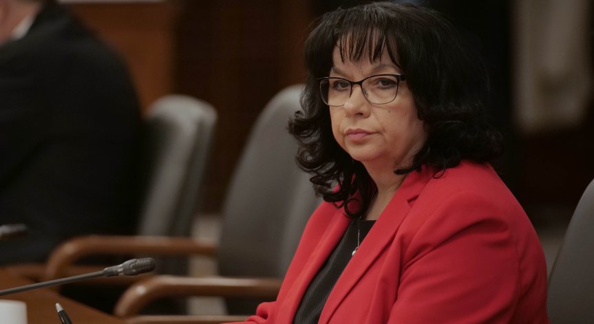 Очаква се и увеличаване на приходите от дивиденти от страна на ББР към държавния бюджет.