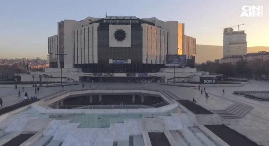 Мерки за сигурност оставят НДК без паркинги за 6 месеца