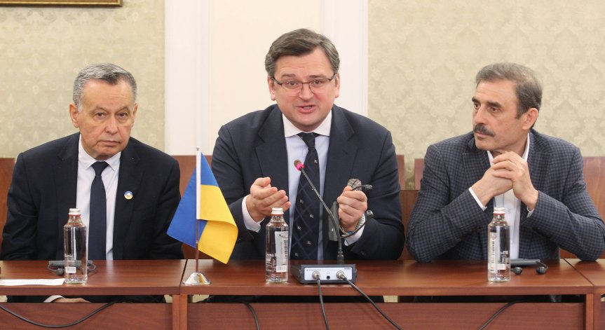 Кулеба за Петков: Демонстрира истинска българска солидарност с Украйна