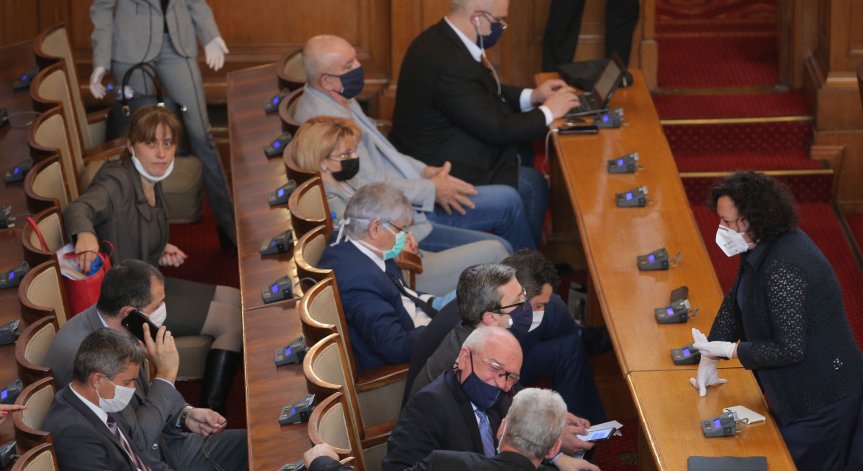 В петък гласуват законопроекта, който ще действа след извънредното положение