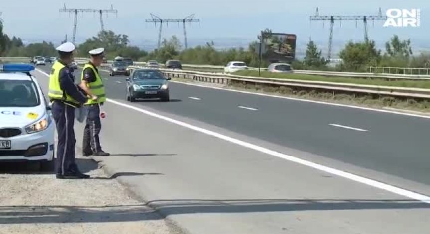 КАТ извършва засилени проверки за употреба на алкохол и наркотици