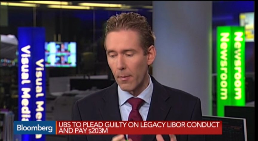 UBS с глоба за манипулирането на Libor