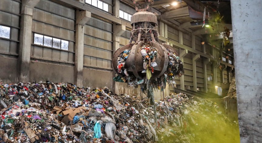 Иска се промяна на вида контейнери за хартиени и картонени опаковки.