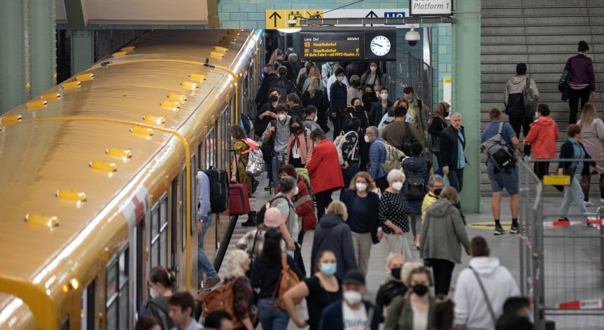 Саботаж парализира влаковете в Германия за часове