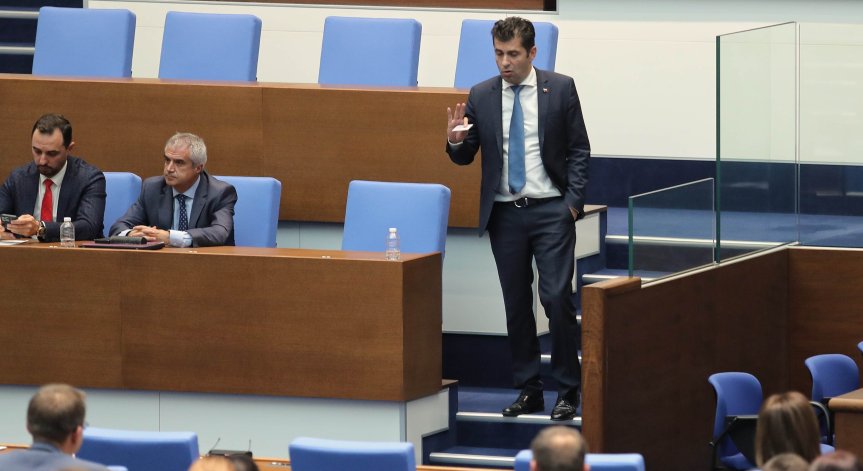 Машините ни са изключително стари.