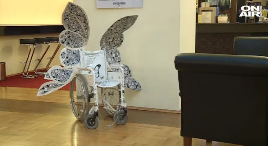 Благотворителен търг посрещна народните представители в първия пленарен ден