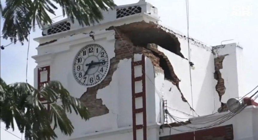 Жертвите от земетресението в Мексико - над 60