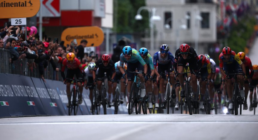 Giro d'Italia завършва българското си приключение с финал в София