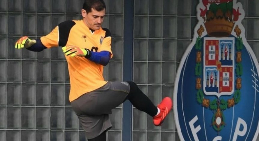 Икер Касияс не прекратява кариерата си, само си взима почивка