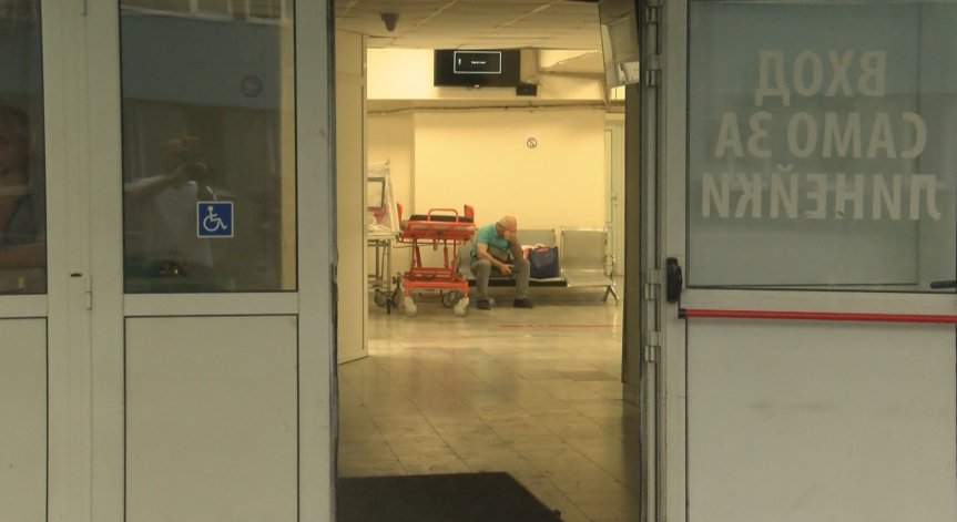 Извеждат от реанимация поразеното дете от мълния в Бургас