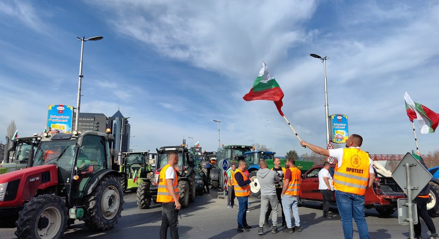 БАК се разграничи от ескалиращите протести на земеделците