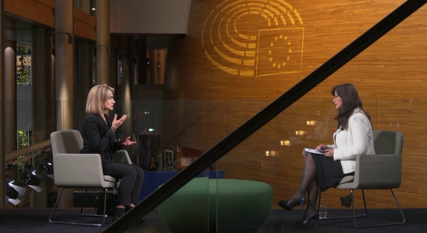 Пред Милена Милотинова в 