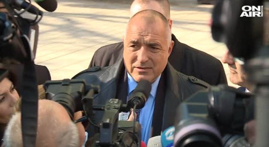 След скандала с джиповете на НСО: Бойко Борисов си пожела бронирана 