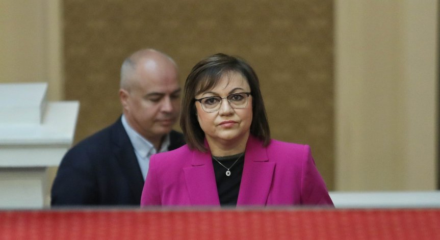 Нинова гневна на Борисов: Не ти стиска да направиш кабинет, само ревеш, че държавата няма пари