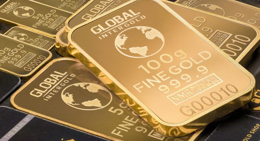 Златото чупи рекорд след рекорд: Инвеститорите търсят сигурност