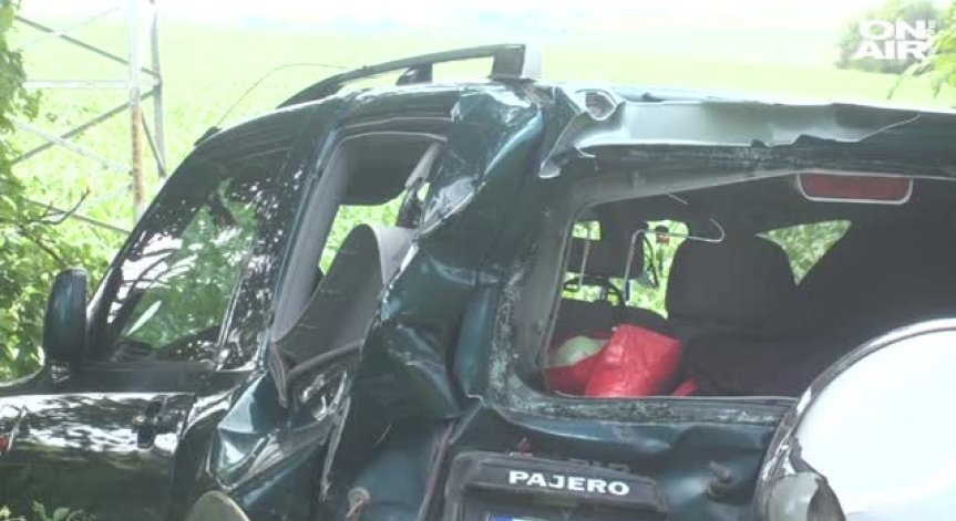 Тежка катастрофа на пътя Русе - Бяла - автобус се вряза в две коли