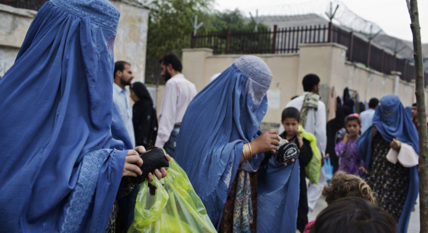 ООН удари със забрана министри от талибаните заради правата на жените