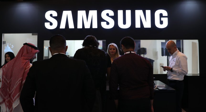 Samsung затвори свой завод в Южна Корея, още един служител е с коронавирус