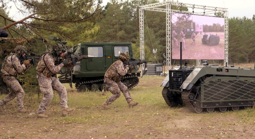 Афганистански бежанци нападнаха военнослужеща в база на САЩ