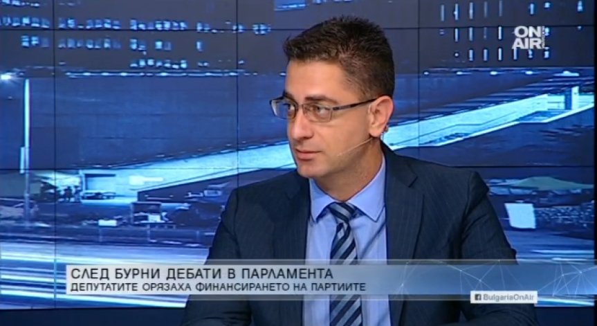 Прецедент е, че мониторингът на България продължава 19 г., смята депутат от 