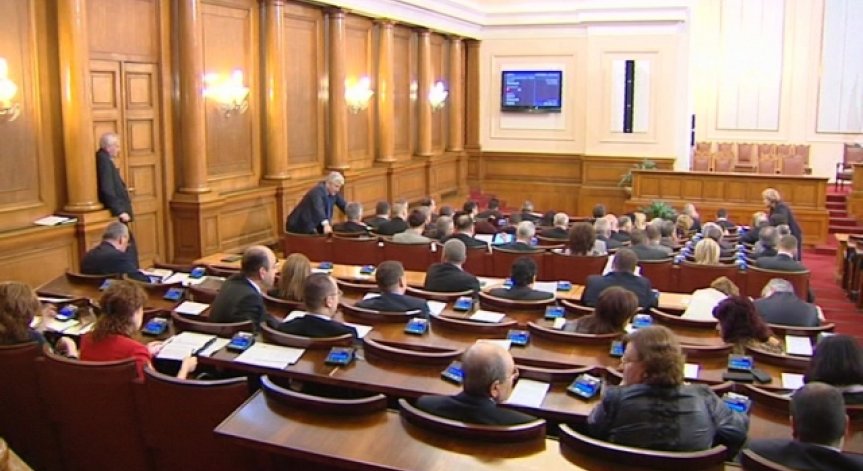 ЦИК съобщава днес решенията за организацията на предсрочните избори