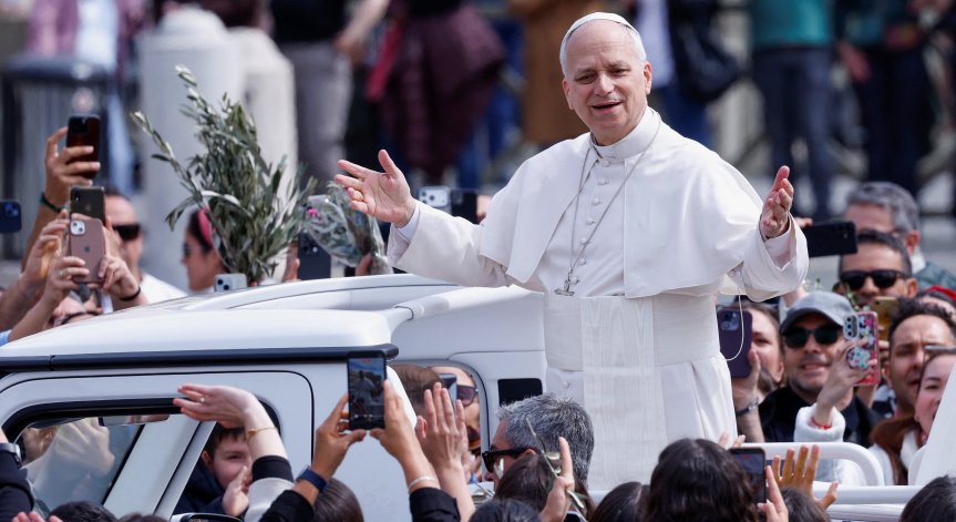 Папа Лъв XIV към Тръмп: Търсете изход от войната и спрете насилието