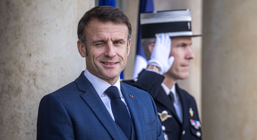 Макрон предупреди за опасно сближаване между Русия и Северна Корея