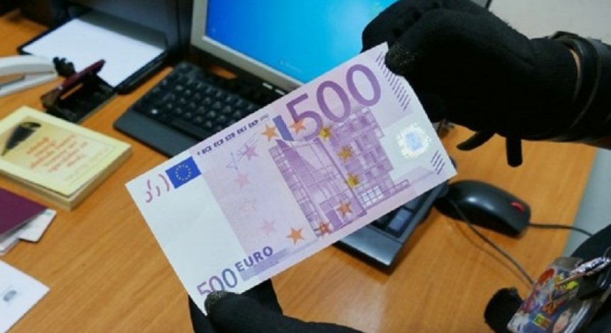 Разбиха международна група за разпространение на фалшиви евро
